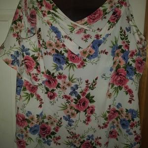 Cold shoulder plus size shirt